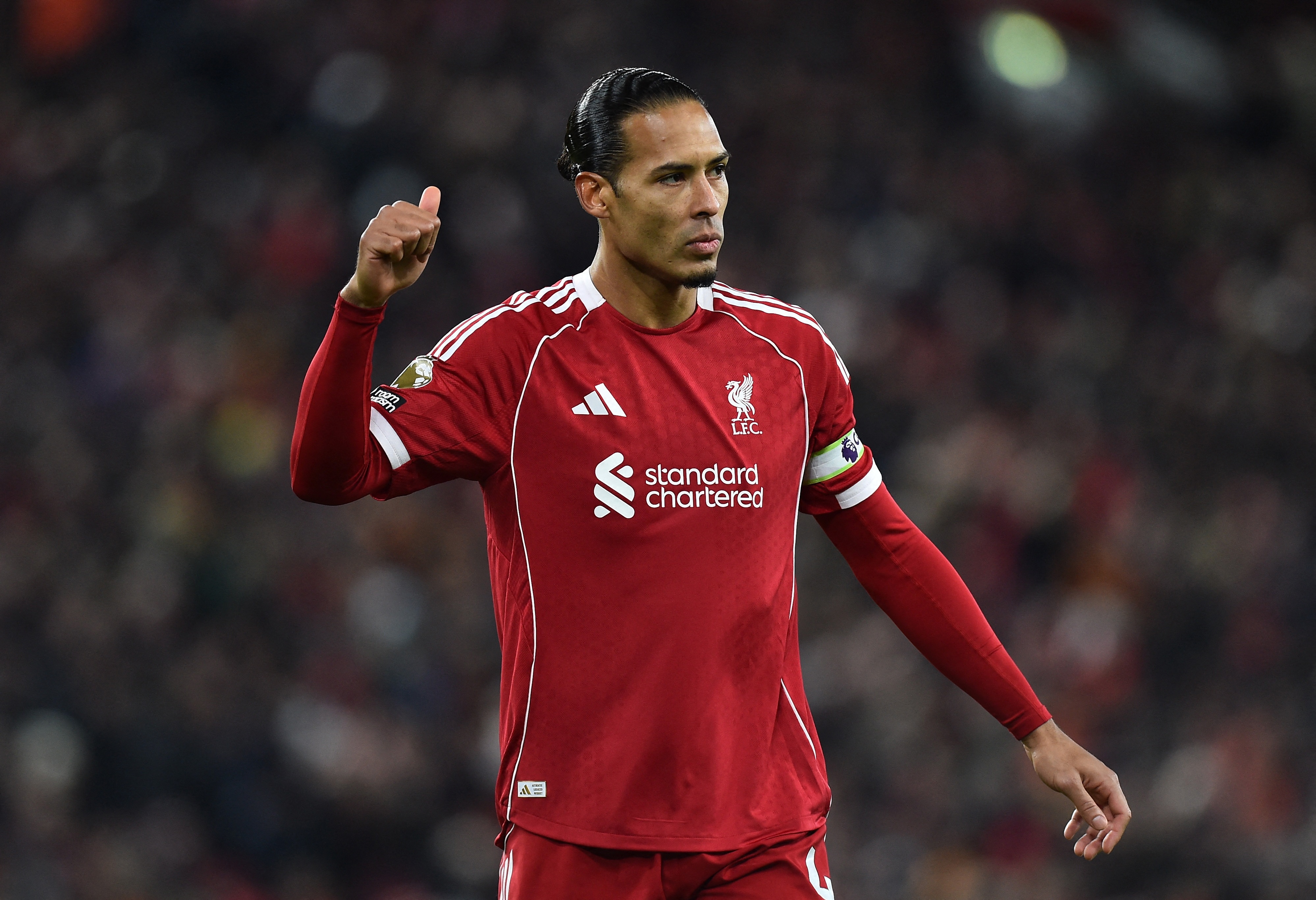 网页版登录入口-本赛季英超空中对抗成功率榜：红军中卫组合范戴克、科纳特前二